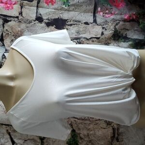 New pret-a-porTEE | White Color Twist Front Blouse